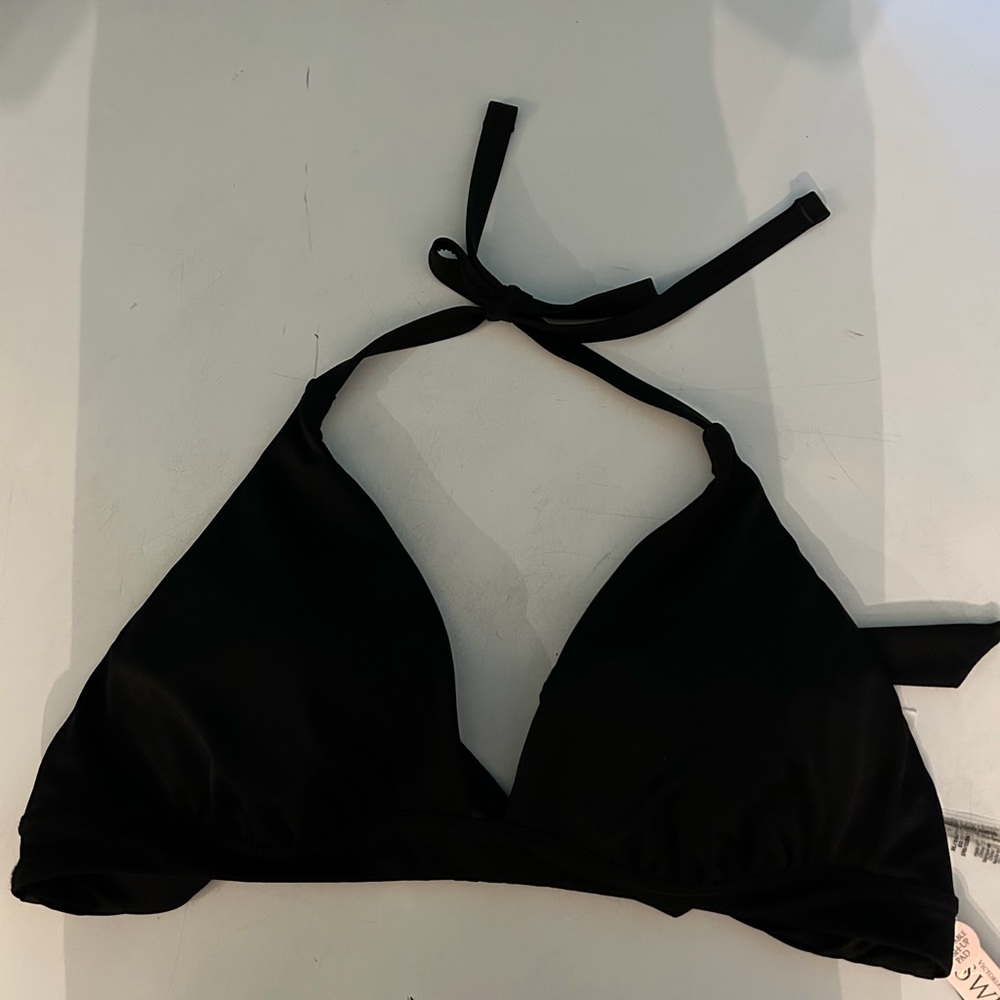 Bikini triangle top